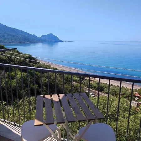 Sea Sound House